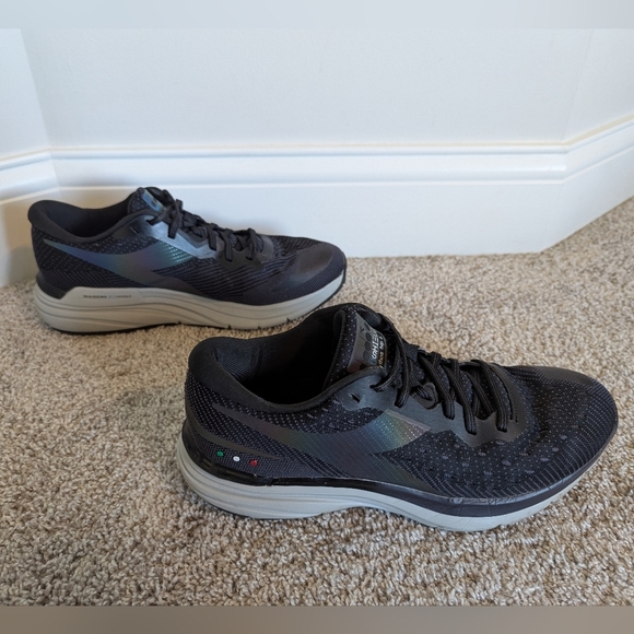 Diadora Mythos Hip 6 Blushield sz 10 - Picture 1 of 7